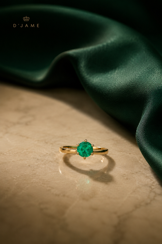 Anillo Oro 18K con Esmeralda Natural Colombiana -Premium
