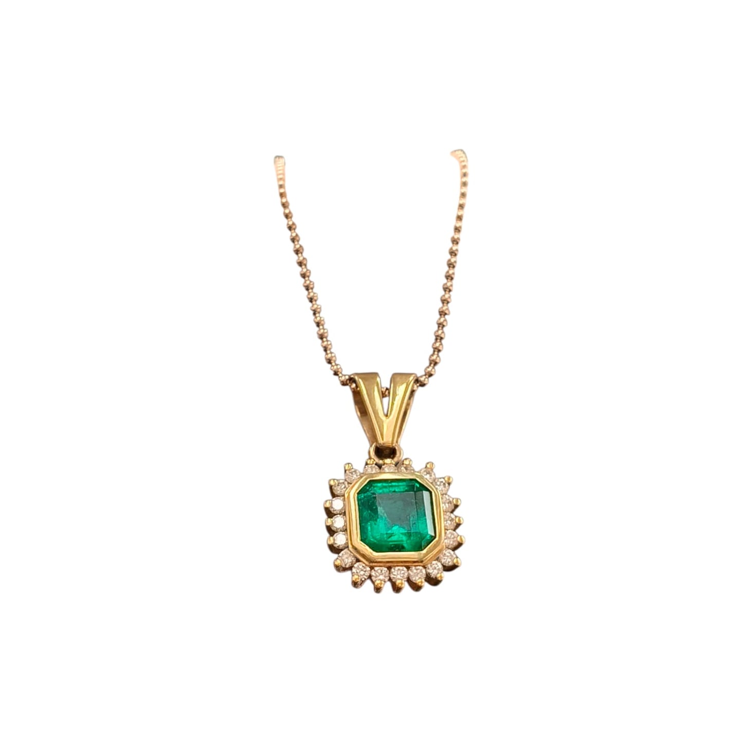 Dije de Esmeralda Natural Colombiana en Oro Italiano 18K – D'jame