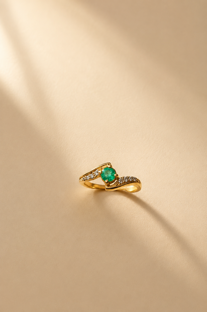 Anillo Oro 18K con Esmeralda Natural Colombia Mystique