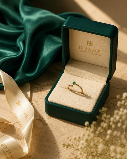 Anillo Oro 18K con Esmeralda Natural Colombiana - Prestige