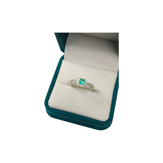 Anillo de Plata 925 con Esmeralda Colombiana – Colección Génova