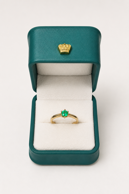 Anillo Solitario Oro 18K con Esmeralda Natural Colombiana