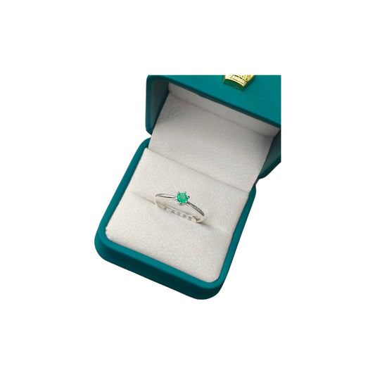 Anillo de Plata 925 con Esmeralda Colombiana – Colección Milán